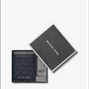 MICHAEL KORS MENS
Logo Card Case with Bill Clip